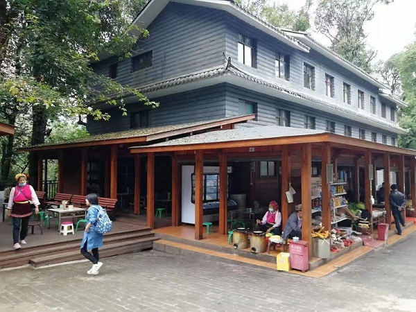 ľ��ľ�݄e��